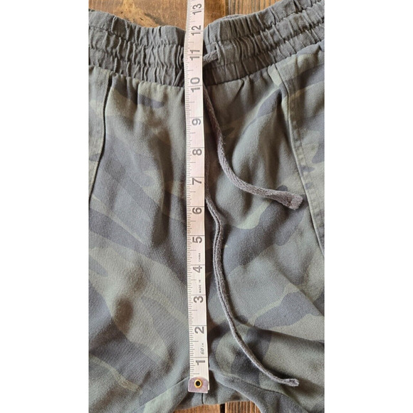 Splendid Women Jogger Pants Small Green Camouflage Soft Pull On Drawstring Waist - Picture 10 of 11